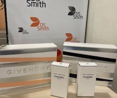 Exemples de fabrication d'emballages pour les produits cosmétiques